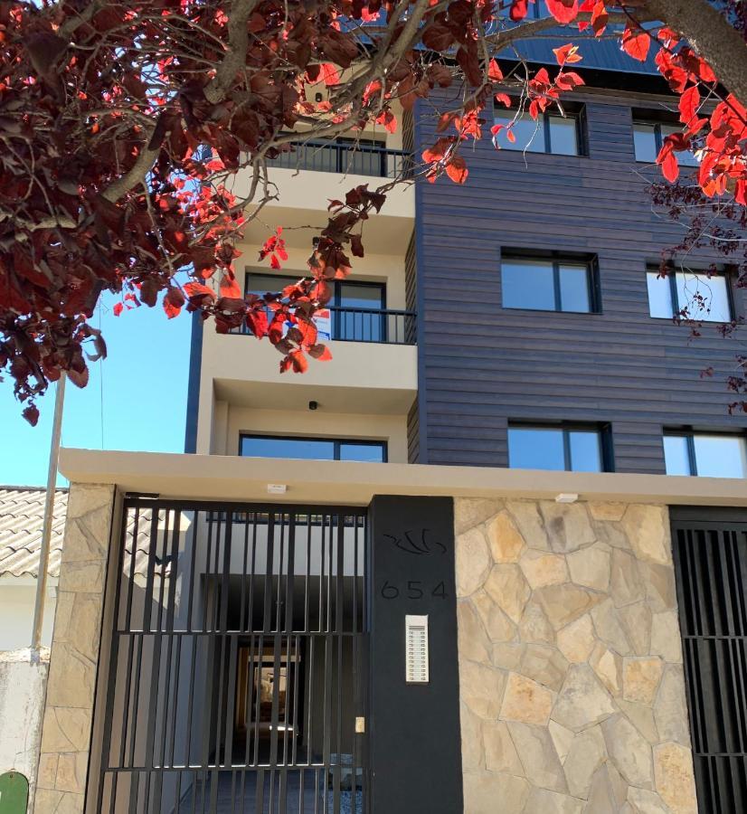 Palacios Bari Alojamientos San Carlos de Bariloche Luaran gambar
